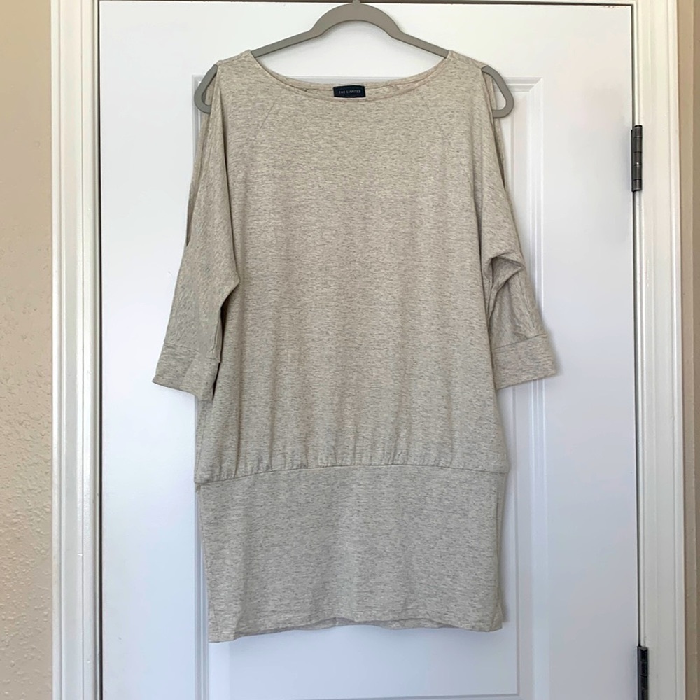Beige Top 3/4 Sleeve w/cold shoulder detail Sz M
